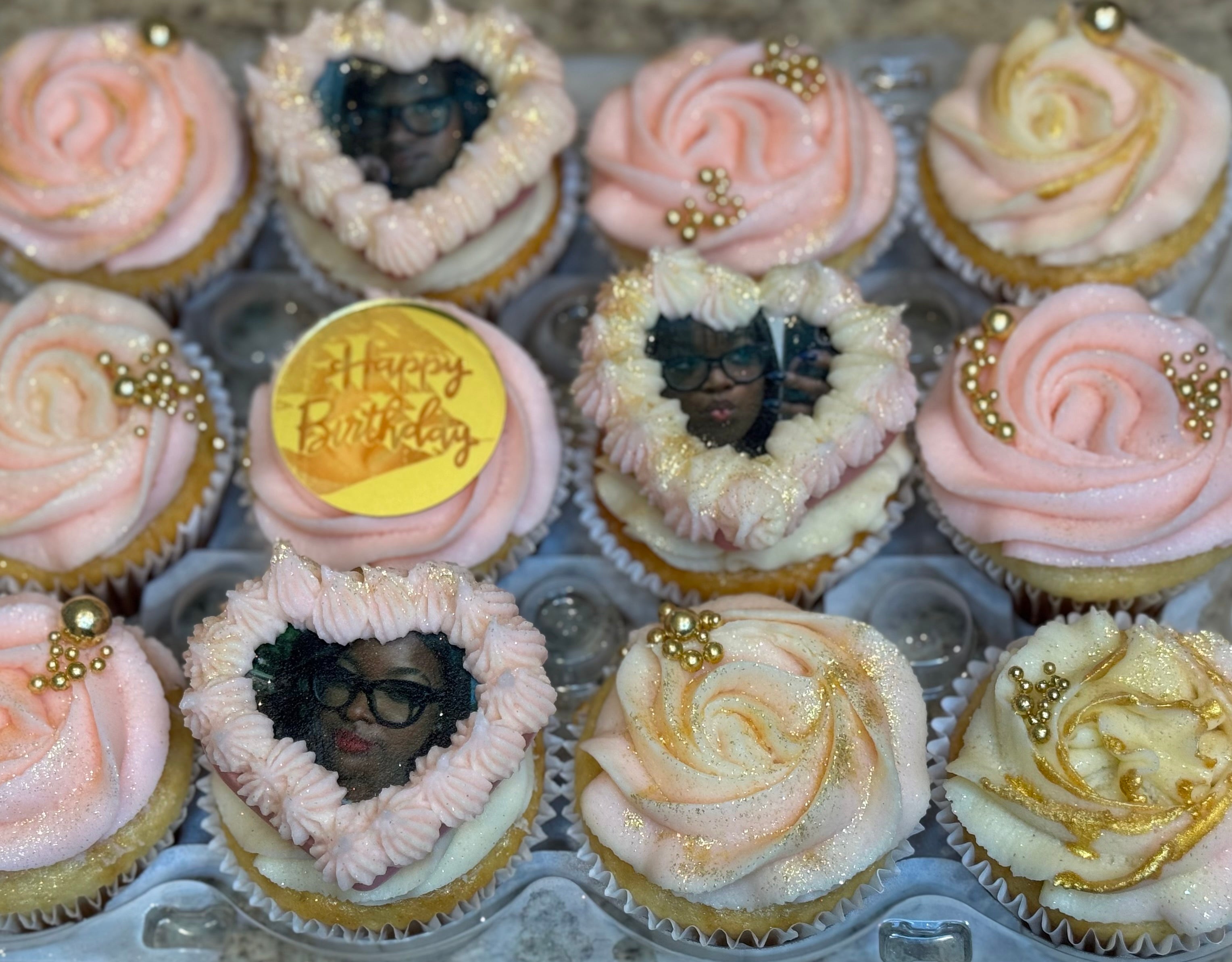 Custom Cupcakes (1 Dozen)